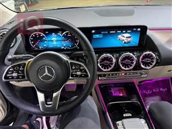 مێرسێدس بێنز GLA